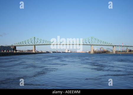 Pont Jacques Cartier au fleuve Saint-Laurent Montréal Canada Novembre 2006 Banque D'Images