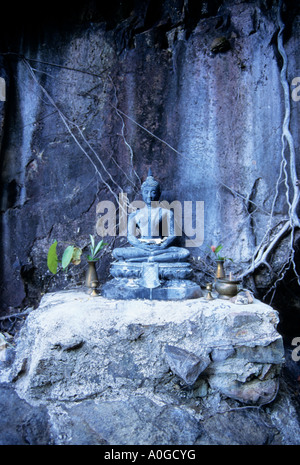 Budda de culte en Thaïlande Banque D'Images