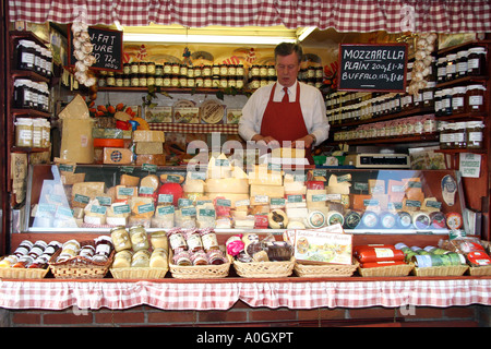 Blocage de fromage en marché de New York Banque D'Images