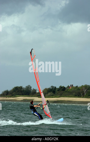 Planche à voile Marconi la rivière club Backwater Essex Banque D'Images