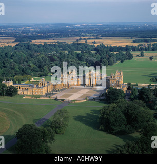 Le Palais de Blenheim et le parc environnant Oxfordshire UK Vue aérienne Banque D'Images