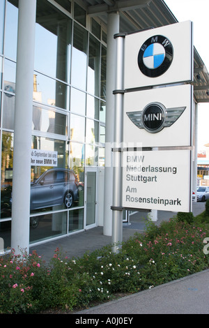 BMW et Mini cardealer à Stuttgart, Bade-Wurtemberg, Allemagne Banque D'Images