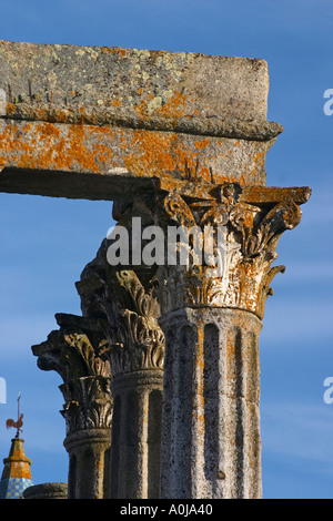 Détail de temple romain (Templo romano) à Évora Banque D'Images
