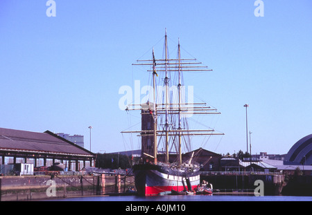 Arrière du Tall Ship Glen Lee maintenant un musée flottant sur le Clyde Glasgow Ecosse Banque D'Images