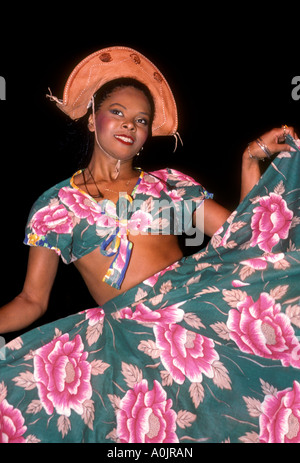 Cowgirl, xaxado, danse brésilienne, brésilienne, danseuse, costume de carnaval, une discothèque performance, Rio de Janeiro, Rio de Janeiro, Brésil de l'état Banque D'Images