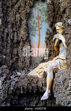 Une partie de la fontaine teatro delle acque Villa aldobrandini frascati Rome Italie Banque D'Images