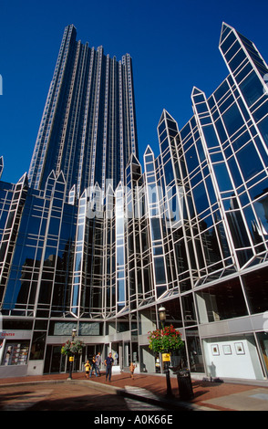 Pittsburgh Pennsylvania, PPG place, plaque et verre, vu de la place du marché, les visiteurs Voyage voyage visite touristique sites touristiques repère culture cul Banque D'Images