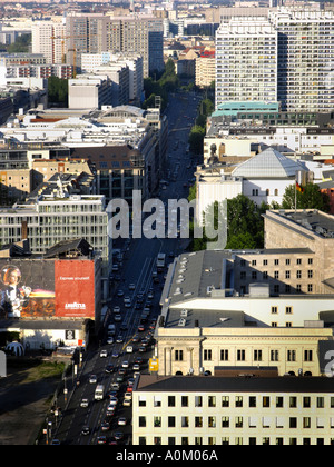 Vue aérienne de la Leipziger Strasse menant à Berlin Potsdamer Platz Banque D'Images