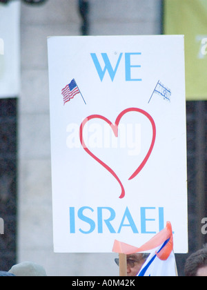 Nous aimons Israël signer lors d'une manifestation à Copley Square Boston Massachusetts Banque D'Images