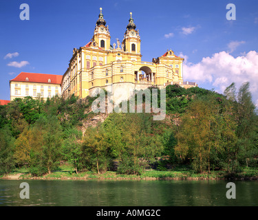 - En Basse Autriche : Monastère de Melk haut au-dessus de la rivière du Danube Banque D'Images