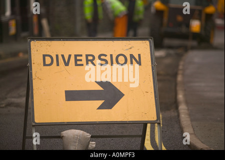 En signe de détournement de resurfaçage des routes au cours d'Ambleside Banque D'Images