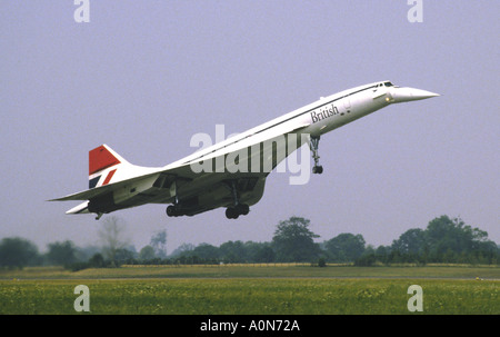 Avion Concorde, British Airways, Air Tattoo de Fairford Landing Banque D'Images