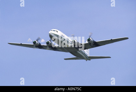 Douglas DC6 Atlantic Airlines survoler l'aéroport de Coventry Airshow Banque D'Images