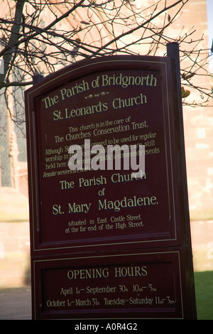 Ville haute bridgnorth shropshire bridgenorth les Midlands angleterre bourg historique St Leonards church Banque D'Images