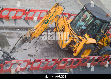 JCB déterrent road. Bloomsbury, Londres, Angleterre Banque D'Images