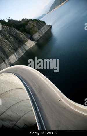 Dam la Transylvanie Roumanie Banque D'Images