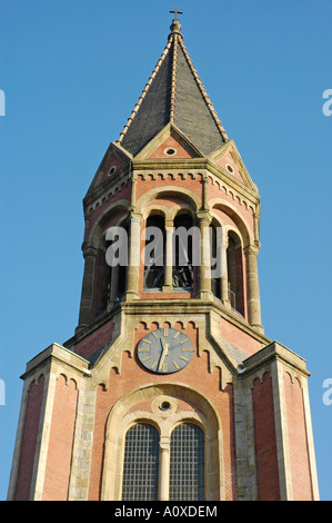 Beffroi de l'Kreuzeskirche, Essen, Rhénanie du Nord-Westphalie, Allemagne Banque D'Images