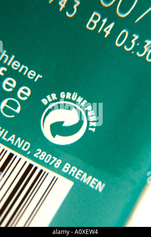 Der Grune Punkt symbole sur sachet de café allemand Banque D'Images