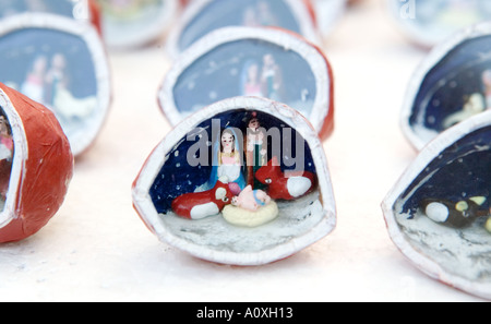 Petite crèche à vendre dans un marché mexicain à San Angel Mexico City Ciudad de Mexico Banque D'Images