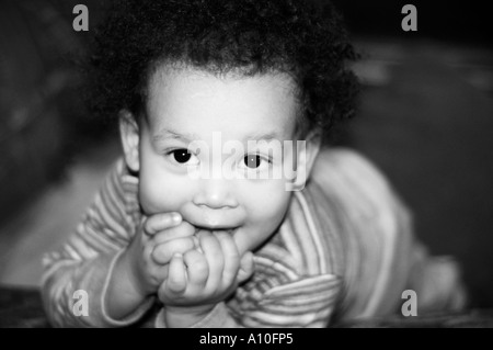 Stock Photo de l'Adorable bambin américain d'origine jamaïcaine Banque D'Images