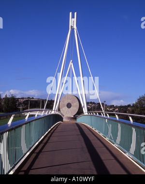 Miller's Crossing cycle et passerelle au-dessus de la rivière Exe à Exeter, Devon Banque D'Images