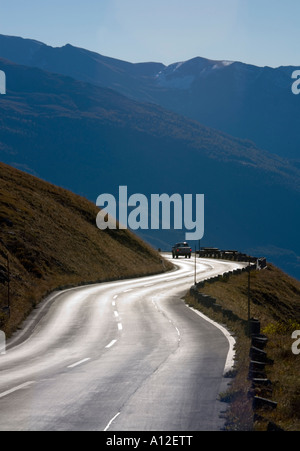Route en hautes Alpes Autriche Banque D'Images