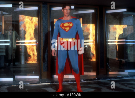 Superman IV Année 1987 Directeur Sidney Furie Christopher Reeve en fonction de Jerry Siegel et Joe Shuster s bande dessinée Banque D'Images