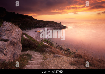 Church Ope Cove au lever du soleil on Portland dans le comté de Dorset, Angleterre, Royaume-Uni Banque D'Images