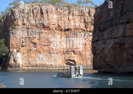 Excursion en bateau dans la gorge de Katherine, Nitmiluk National Park, Australie Banque D'Images