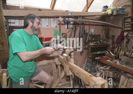 Président Greenwood en utilisant un pôle-lathe Banque D'Images