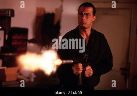 L'année 1990 Désigné pour mourir de Dwight H Little Directeur Steven Seagal Banque D'Images