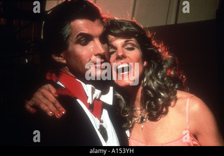 Love At First Bite Stan Dragoti Directeur l'année 1979 George Hamilton Susan Saint James Banque D'Images