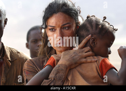 Les Larmes du soleil Année 2003 Acteur Antoine Fuqua Monica Bellucci Banque D'Images