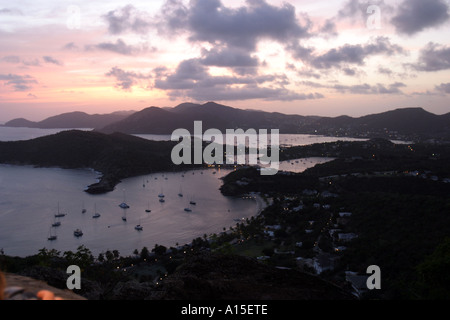 Ports anglais et Falmouth de Shirley Heights antigue Banque D'Images