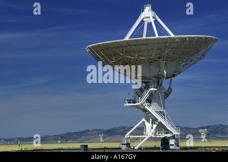Very Large Array Radio Telescope astronomie antenne, plaines de San Agustin, New Mexico, USA Banque D'Images