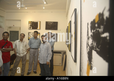 Photographies de l'exposition art abstrait sur toile par Ravi Shekhar Banque D'Images