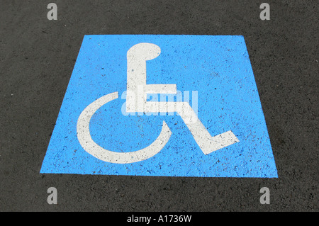 Place de parking pour personnes handicapées Banque D'Images