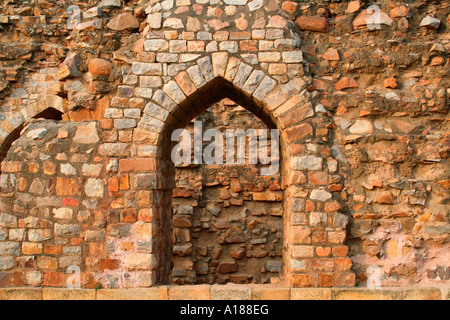 Ruines de Qutb Minar complex, New Delhi Banque D'Images