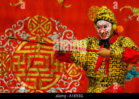 Performance sur scène Zhengyici Peking Opera House Beijing Chine Banque D'Images