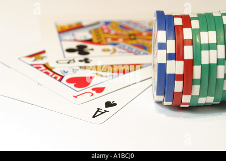 Les cartes de jeu et Gambling chips Banque D'Images