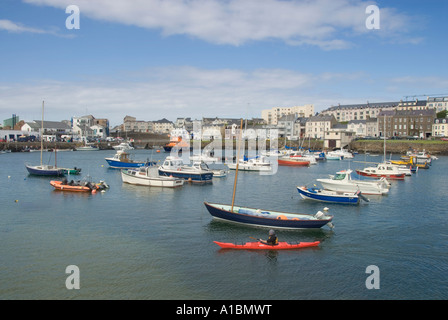 L'Irlande du Nord Port de Portrush kayak Banque D'Images