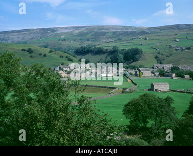 Gunnerside village vue sur Swaledale, Yorkshire Dales National Park, North Yorkshire, Angleterre, Royaume-Uni. Banque D'Images