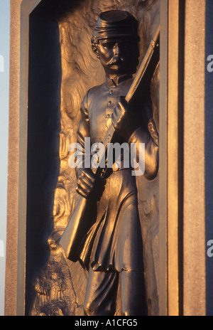 Soldat d'infanterie du Massachusetts monument situé près de l'angle sur la guerre civile de bataille de Gettysburg en Pennsylvanie. Banque D'Images