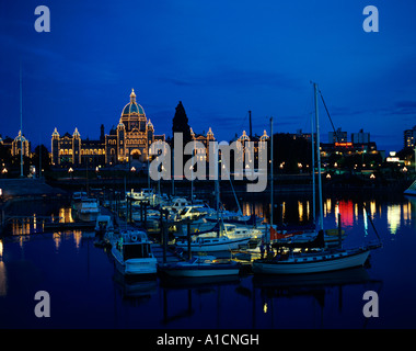 Le port de Victoria, Colombie-Britannique, Canada au crépuscule. Banque D'Images