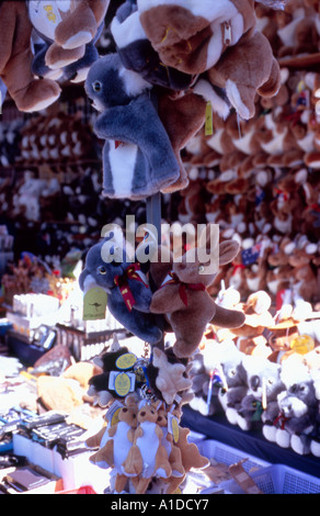 Australiana en vente sur un étal de marché, marchés de Victoria, Melbourne, Australie. Banque D'Images