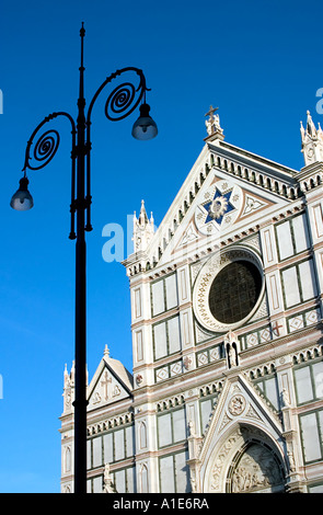 Lampadaire à Piazza di Santa Croce Florence Italie Banque D'Images