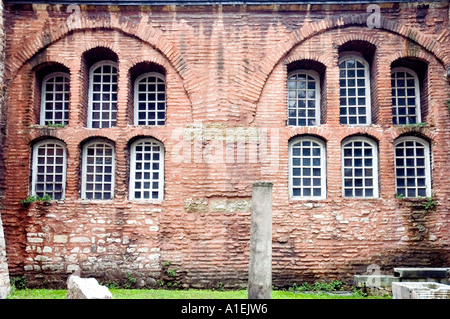 Fenêtres du rez-de-chaussée de l'Aya Sofia, Istanbul, Turquie. DSC 7281 Banque D'Images