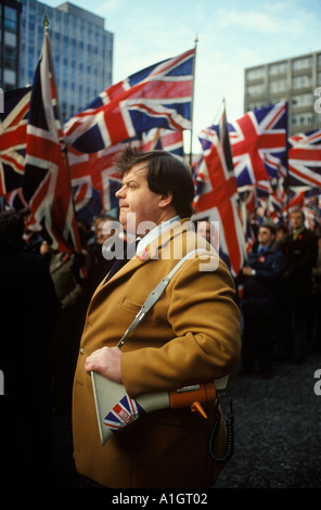 Martin Webster le Front national à la tête du rallye NF au Cenotaph le dimanche du souvenir. Londres, Angleterre 13th novembre 1977,1970s Royaume-Uni HOMER SYKES Banque D'Images