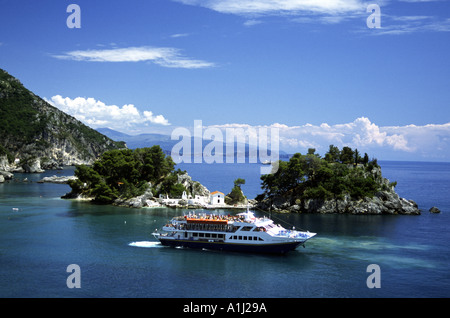 Ferry pour Corfou Grèce Parga Banque D'Images