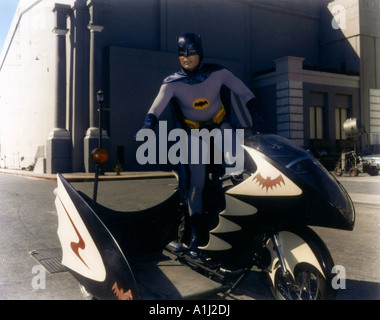 Batman Année 1967 Directeur Leslie H Martinson Adam West Basé sur le livre de Bob Kane Banque D'Images